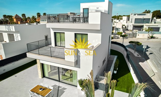 Obra nueva - Chalet - San Miguel de Salinas