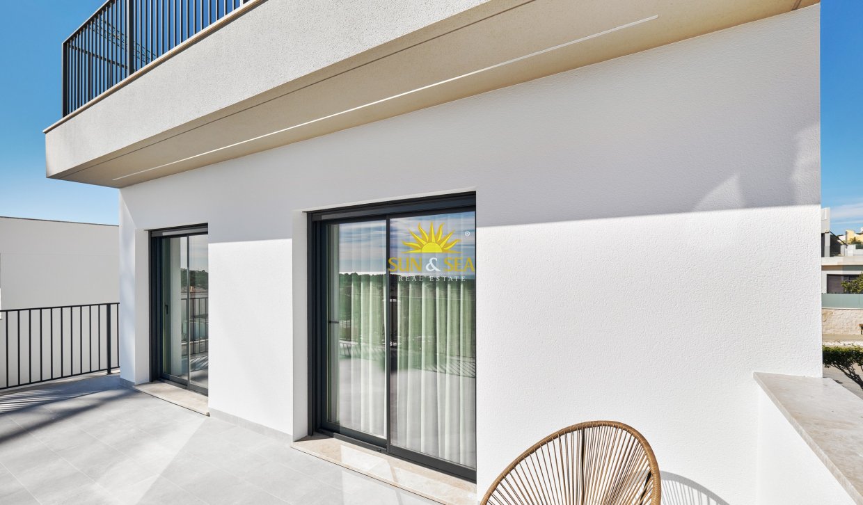 Obra nueva - Chalet - San Miguel de Salinas