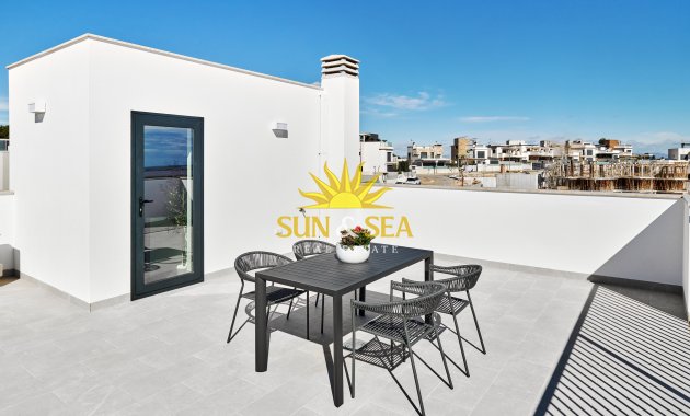 Obra nueva - Chalet - San Miguel de Salinas