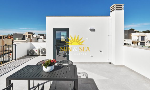 Obra nueva - Chalet - San Miguel de Salinas