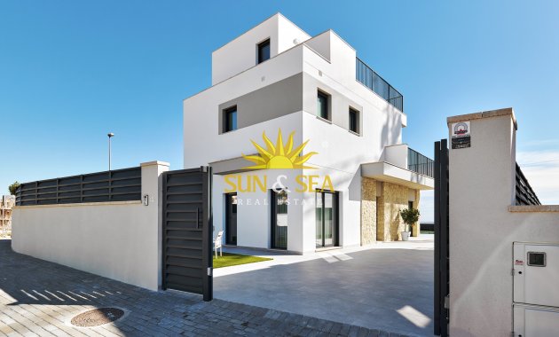 Obra nueva - Chalet - San Miguel de Salinas