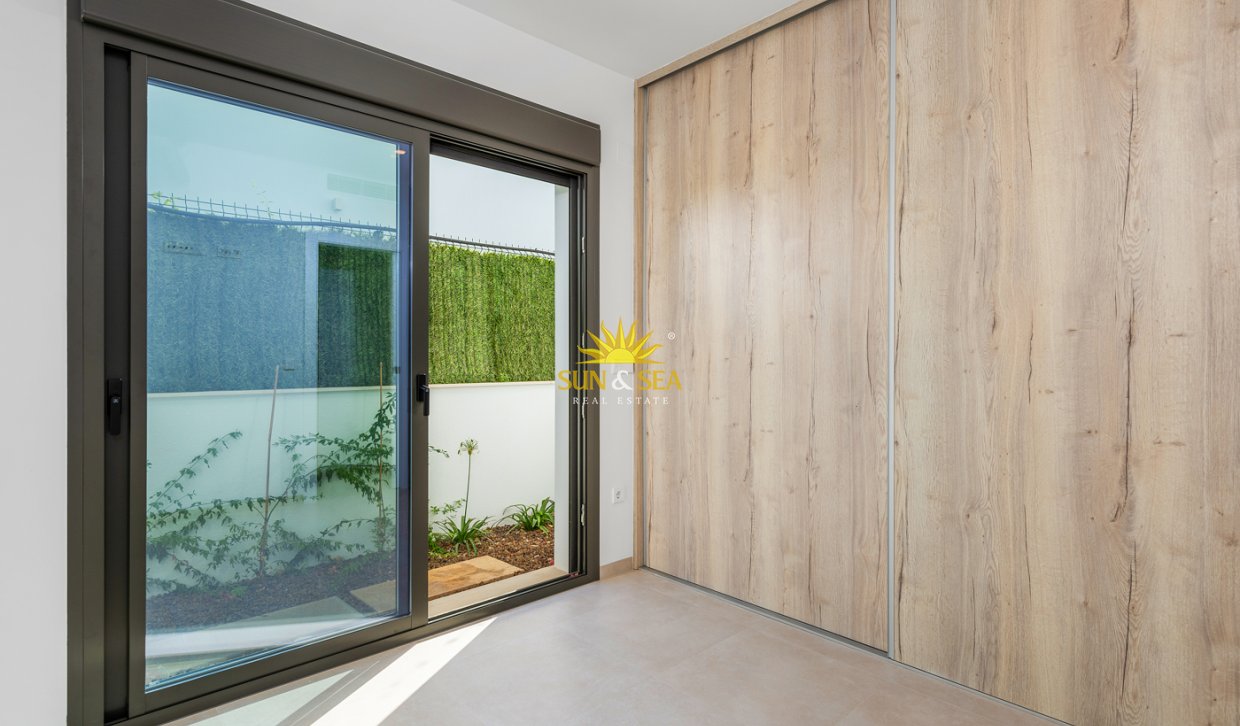 Neue Gebäude - detached - 