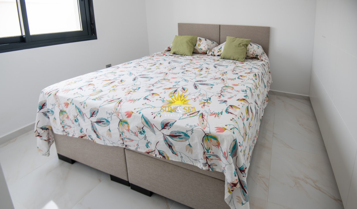 Nouvelle construction - detached - Pinar de Campoverde