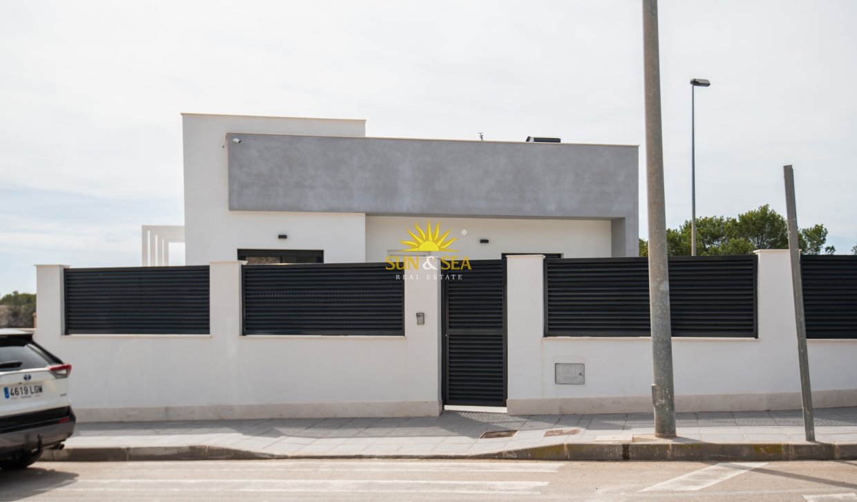 Nouvelle construction - detached - Pinar de Campoverde