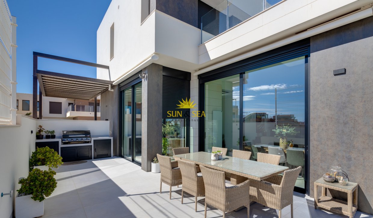 Nouvelle construction - detached - Pilar de la Horadada