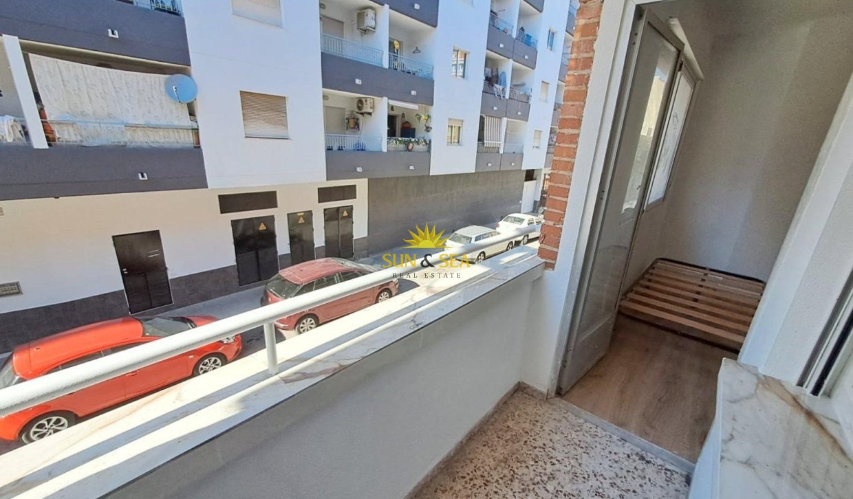 Reventa - Apartamento - Torrevieja - torrevieja