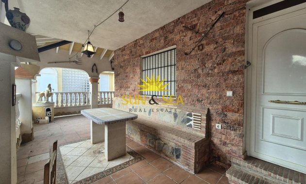 Reventa - Villa Independiente - Orihuela