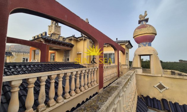 Reventa - Villa Independiente - Orihuela