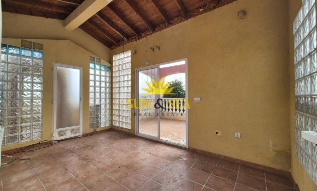 Reventa - Villa Independiente - Orihuela