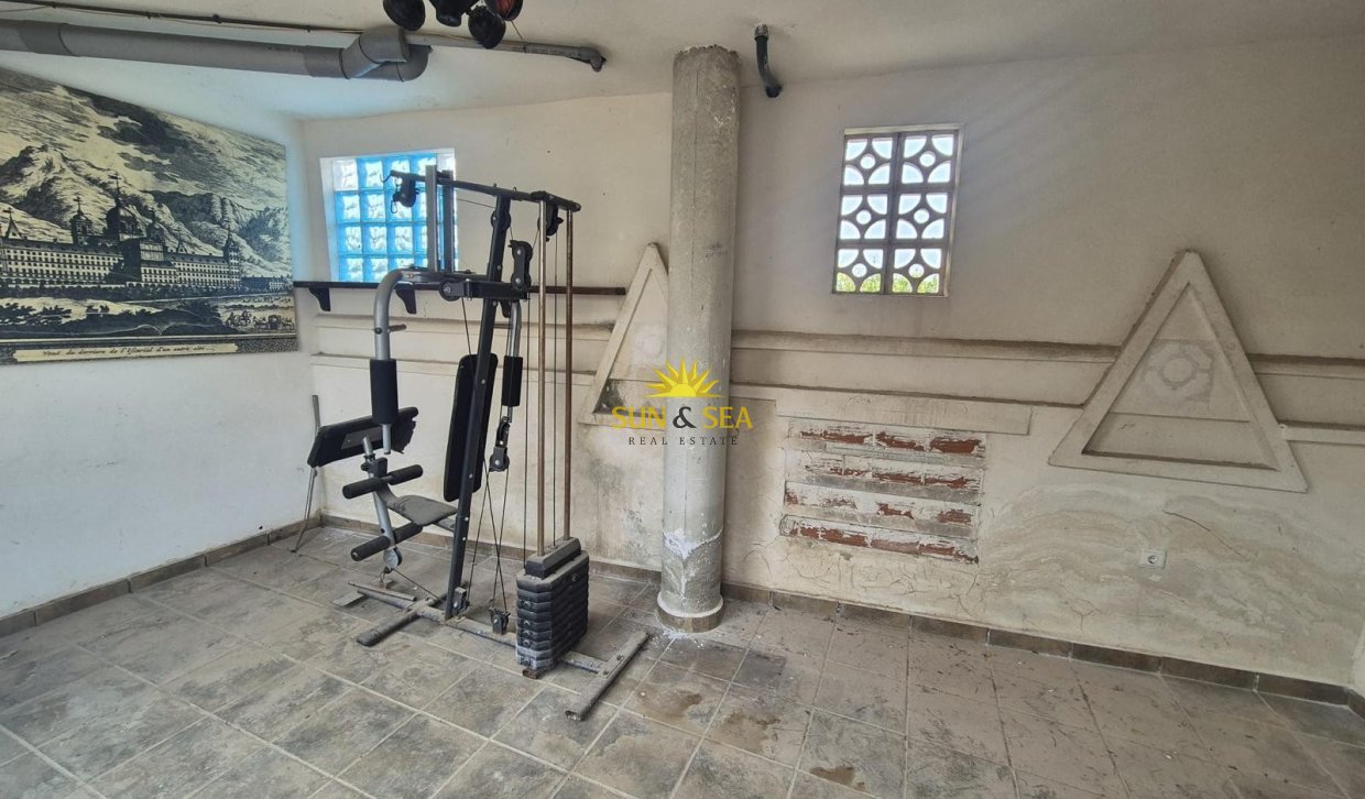 Reventa - Villa Independiente - Orihuela