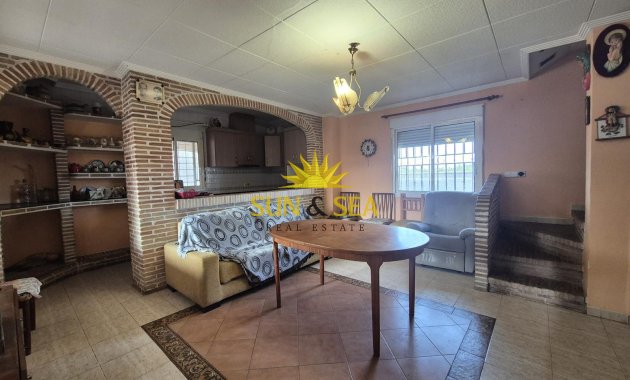 Reventa - Villa Independiente - Orihuela