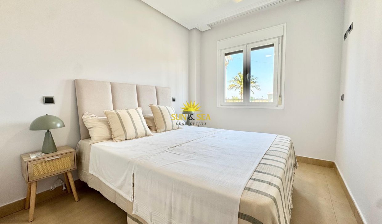 Resale - Apartment - Los Alcazares - Serena Golf