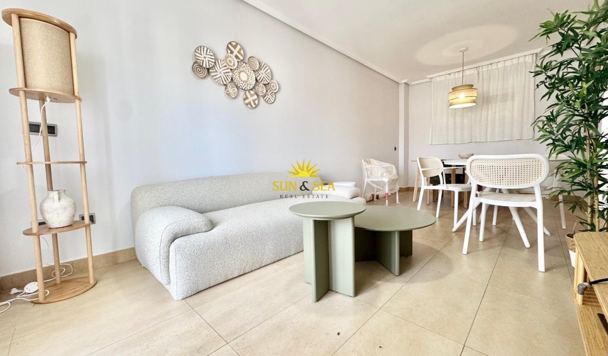 Resale - Apartment - Los Alcazares - Serena Golf