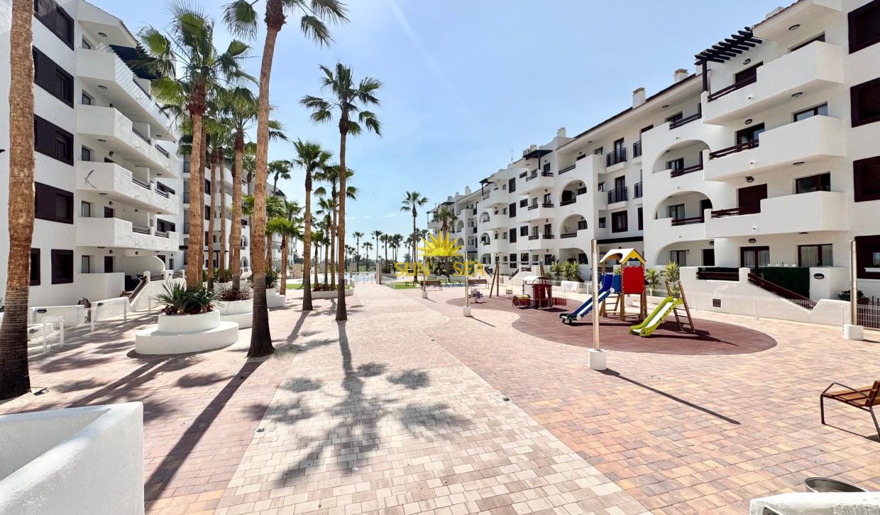 Resale - Apartment - Los Alcazares - Serena Golf