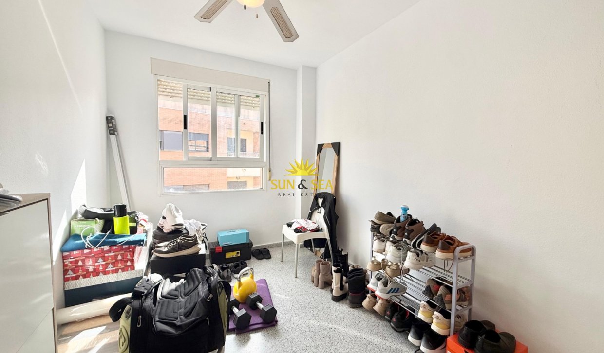Location à long terme - Appartement - San Miguel de Salinas