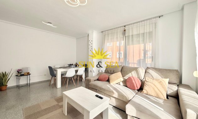 Location à long terme - Appartement - San Miguel de Salinas