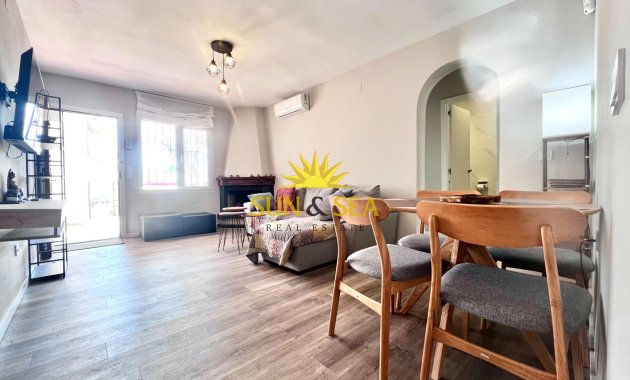 Resale - Townhouse - Orihuela Costa - La Regia