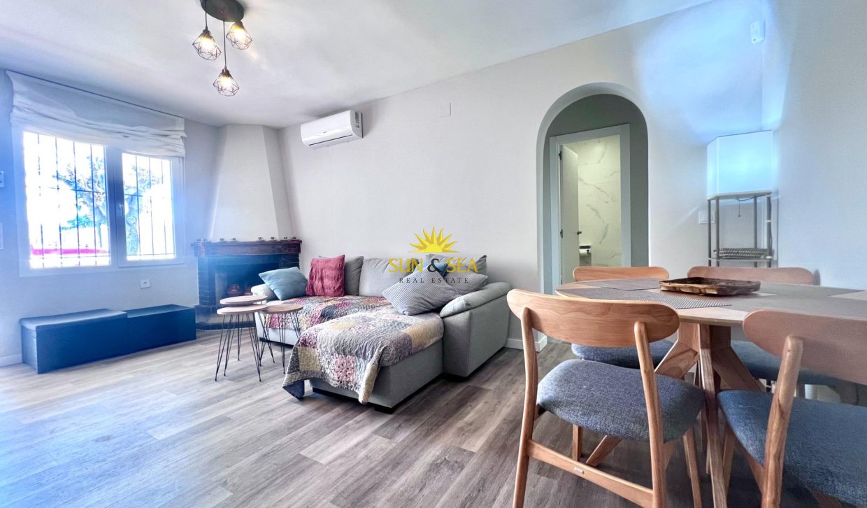 Resale - Townhouse - Orihuela Costa - La Regia