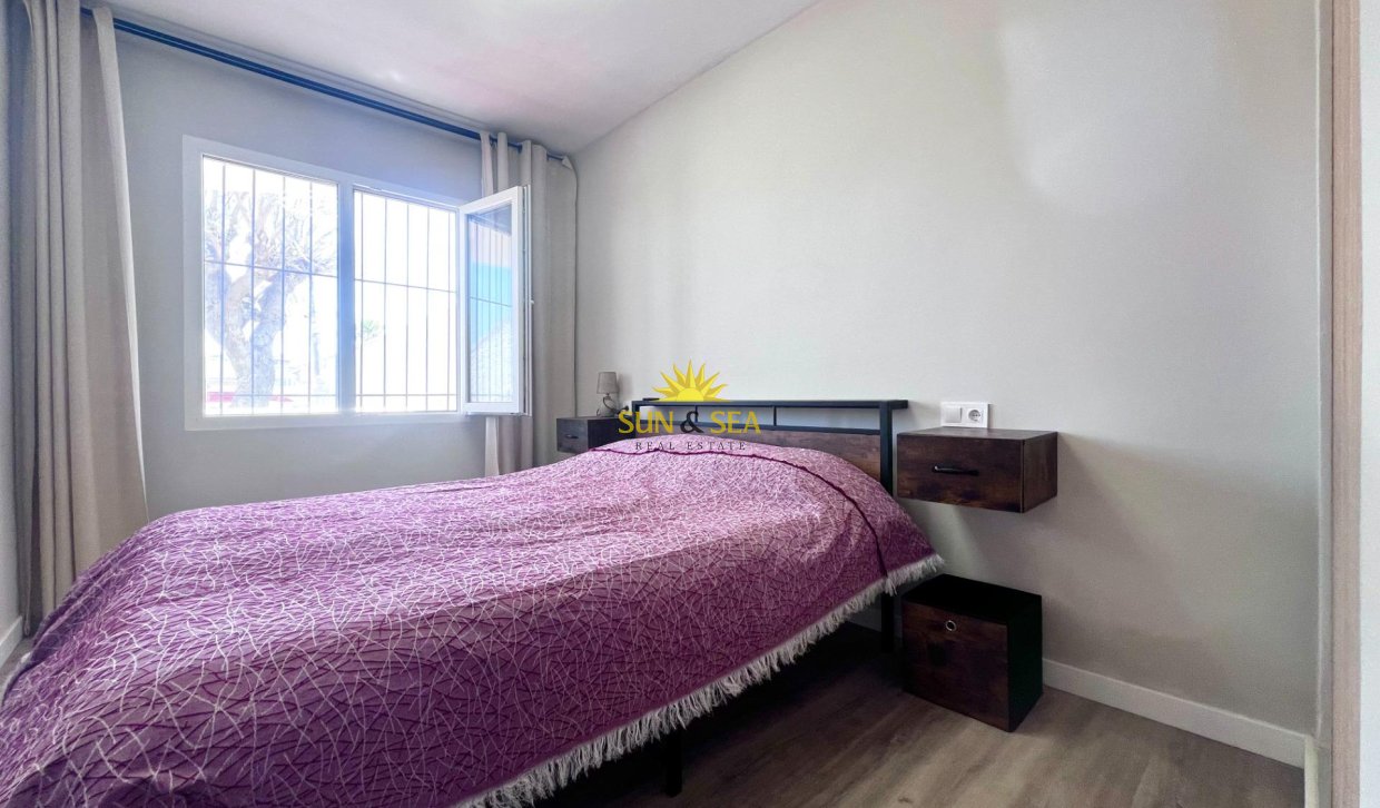 Resale - Townhouse - Orihuela Costa - La Regia