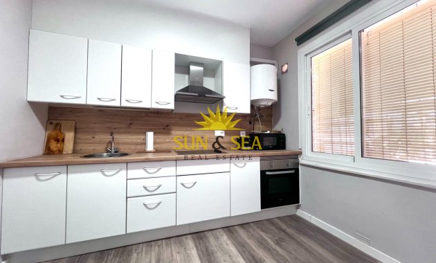 Resale - Townhouse - Orihuela Costa - La Regia