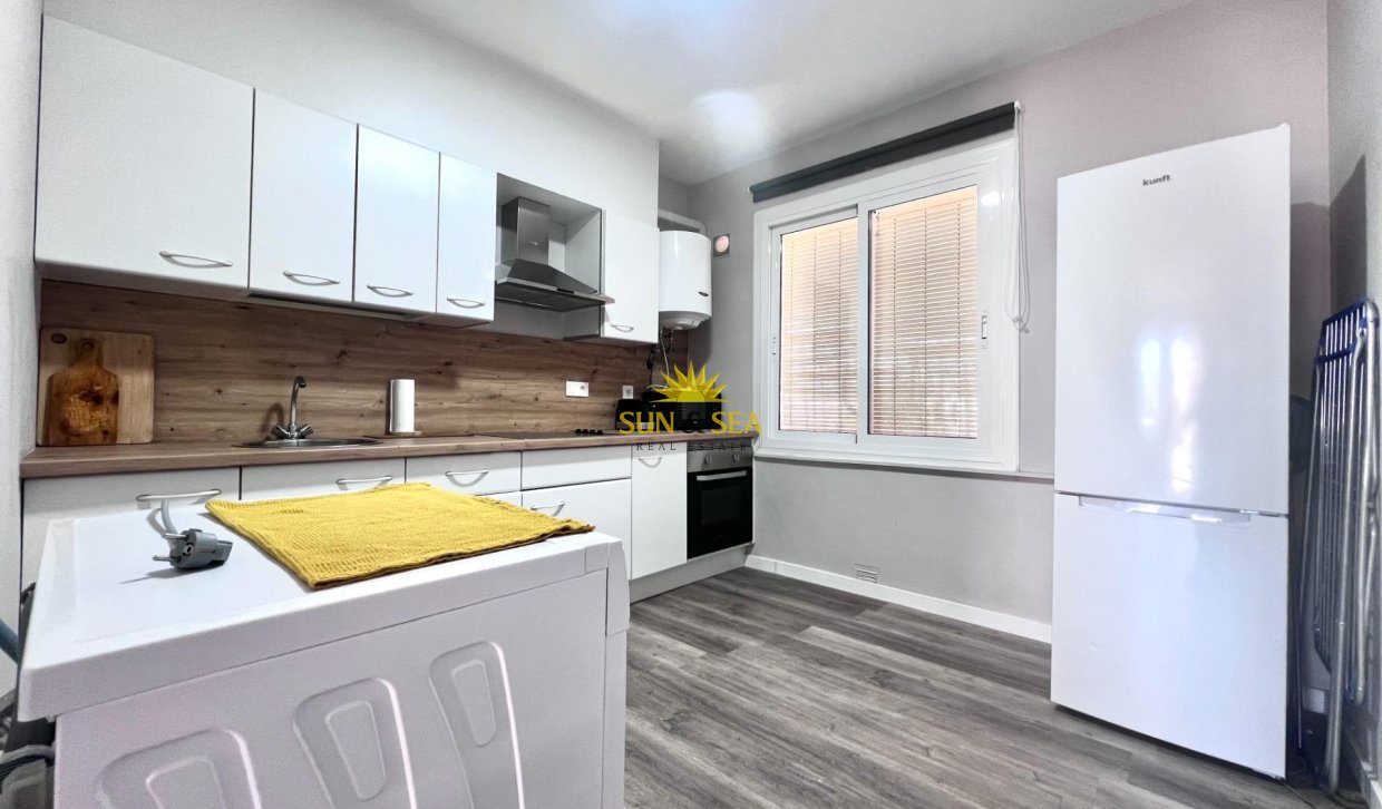 Resale - Townhouse - Orihuela Costa - La Regia