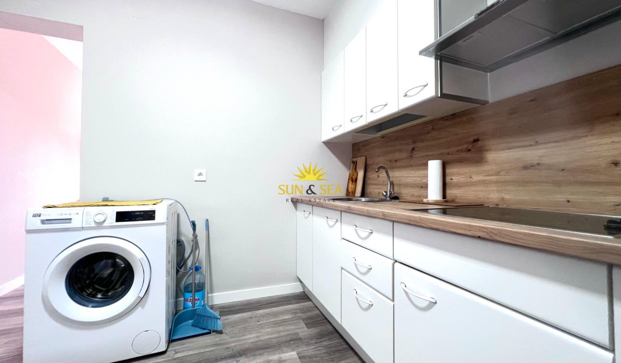 Resale - Townhouse - Orihuela Costa - La Regia