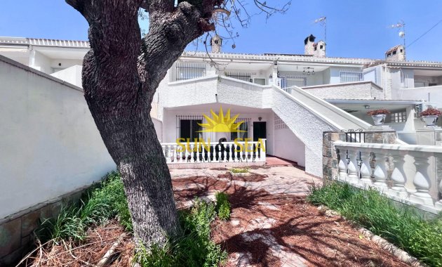 Resale - Townhouse - Orihuela Costa - La Regia