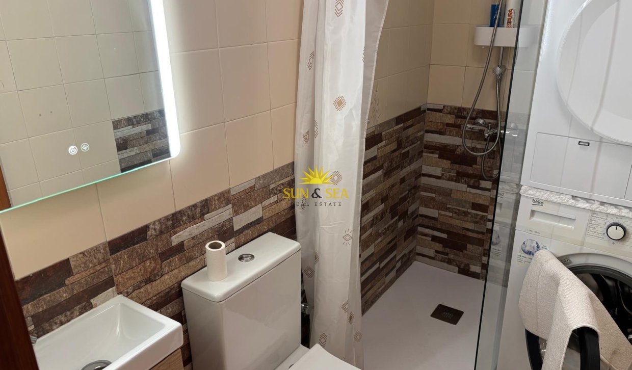 Resale - Townhouse -  - San Fulgencio