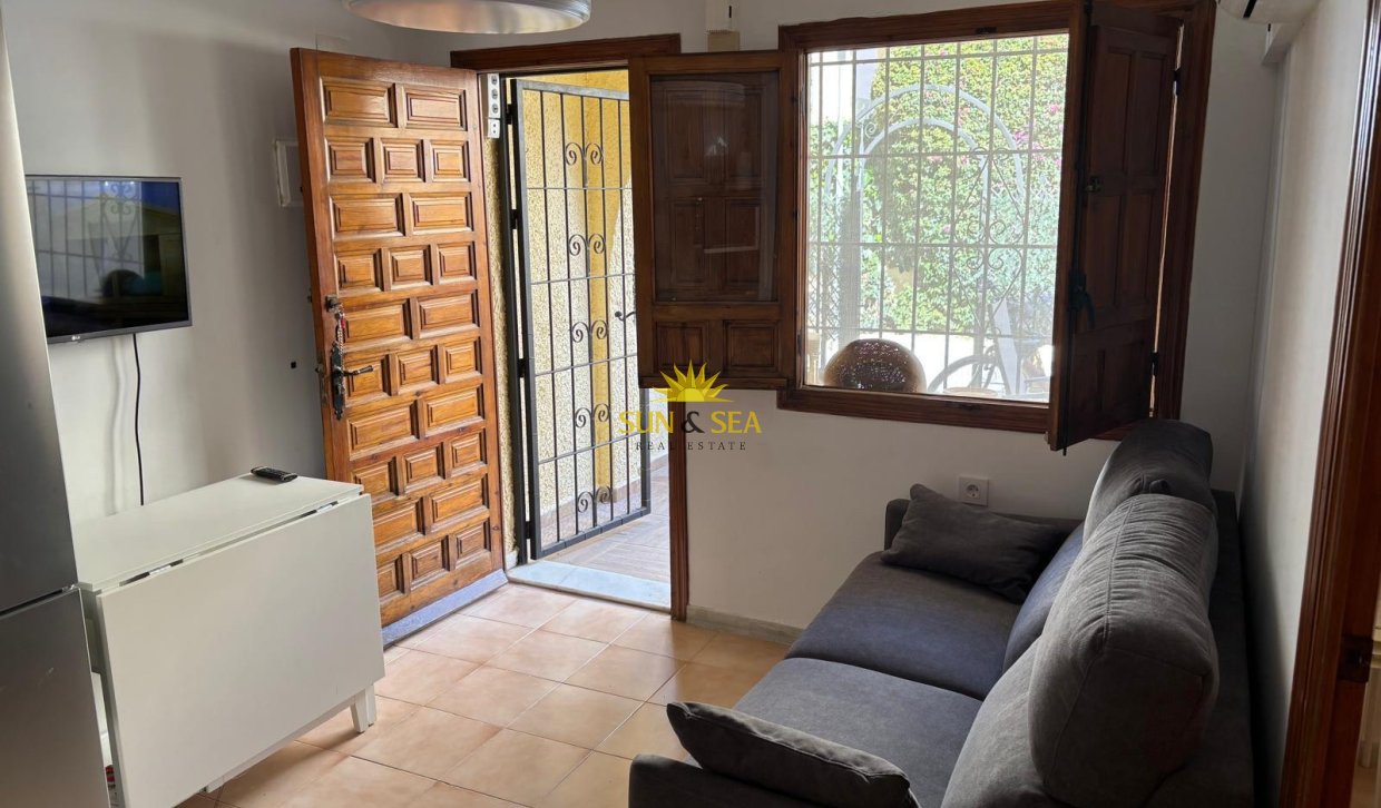Resale - Townhouse -  - San Fulgencio