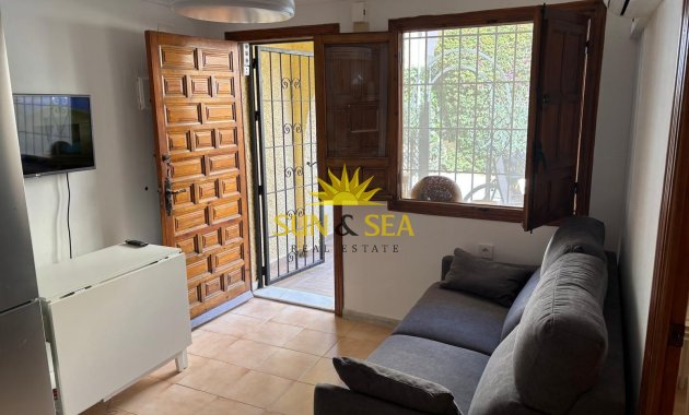Resale - Townhouse -  - San Fulgencio