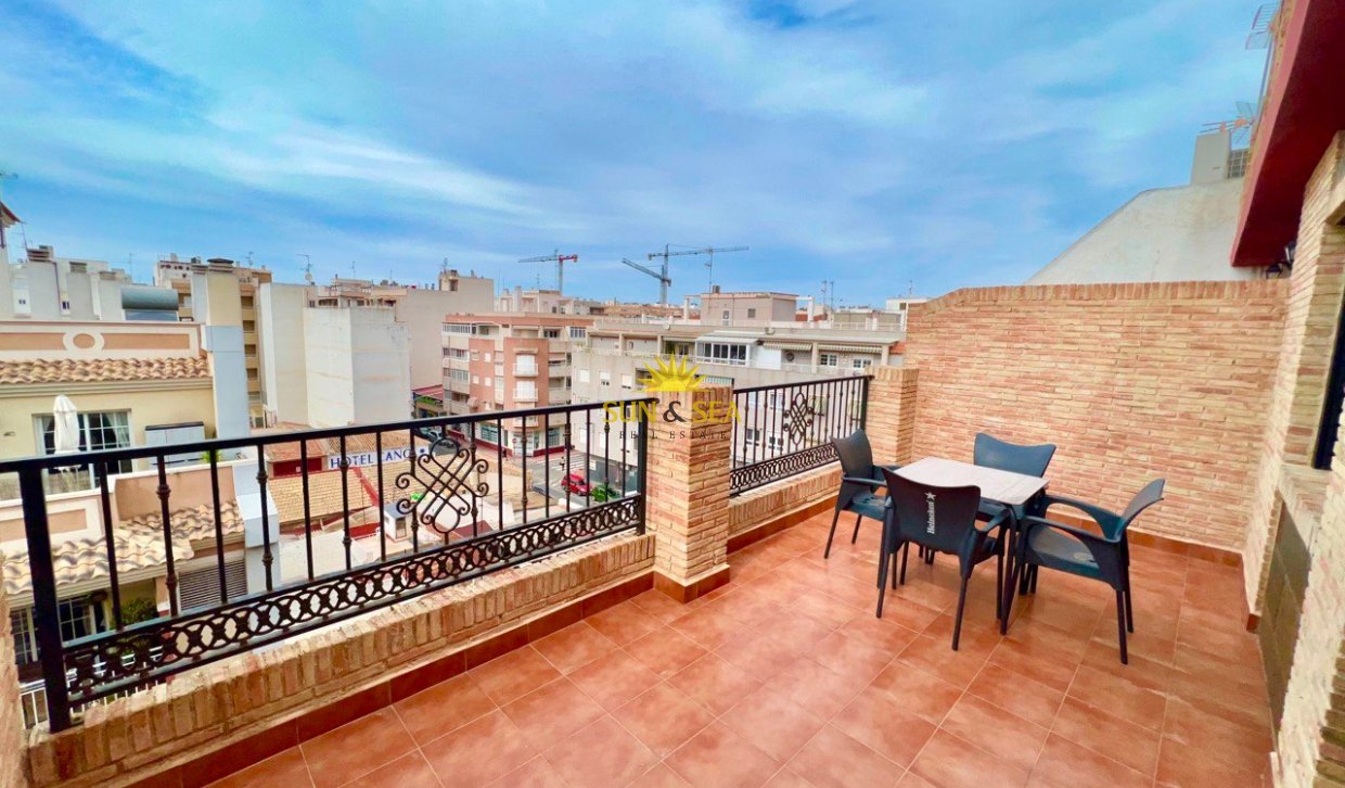 Resale - Penthouse - Torrevieja - Centro