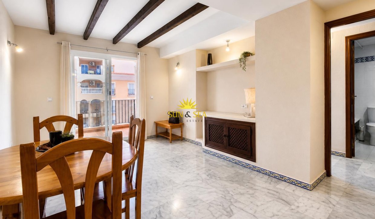Resale - Apartment - Torrevieja - torrevieja