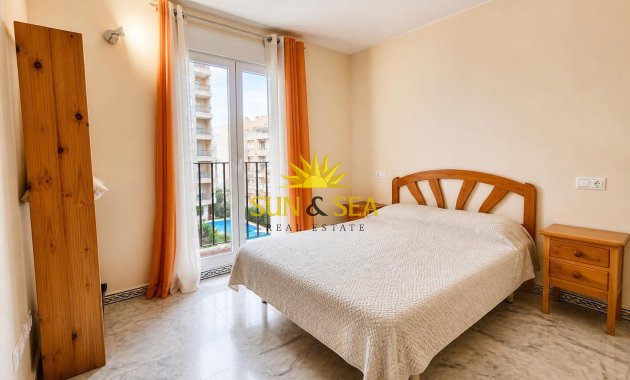 Resale - Apartment - Torrevieja - torrevieja