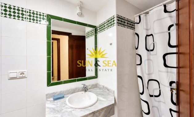 Resale - Apartment - Torrevieja - torrevieja