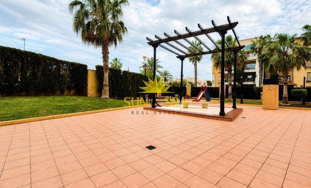 Resale - Apartment - Torrevieja - torrevieja