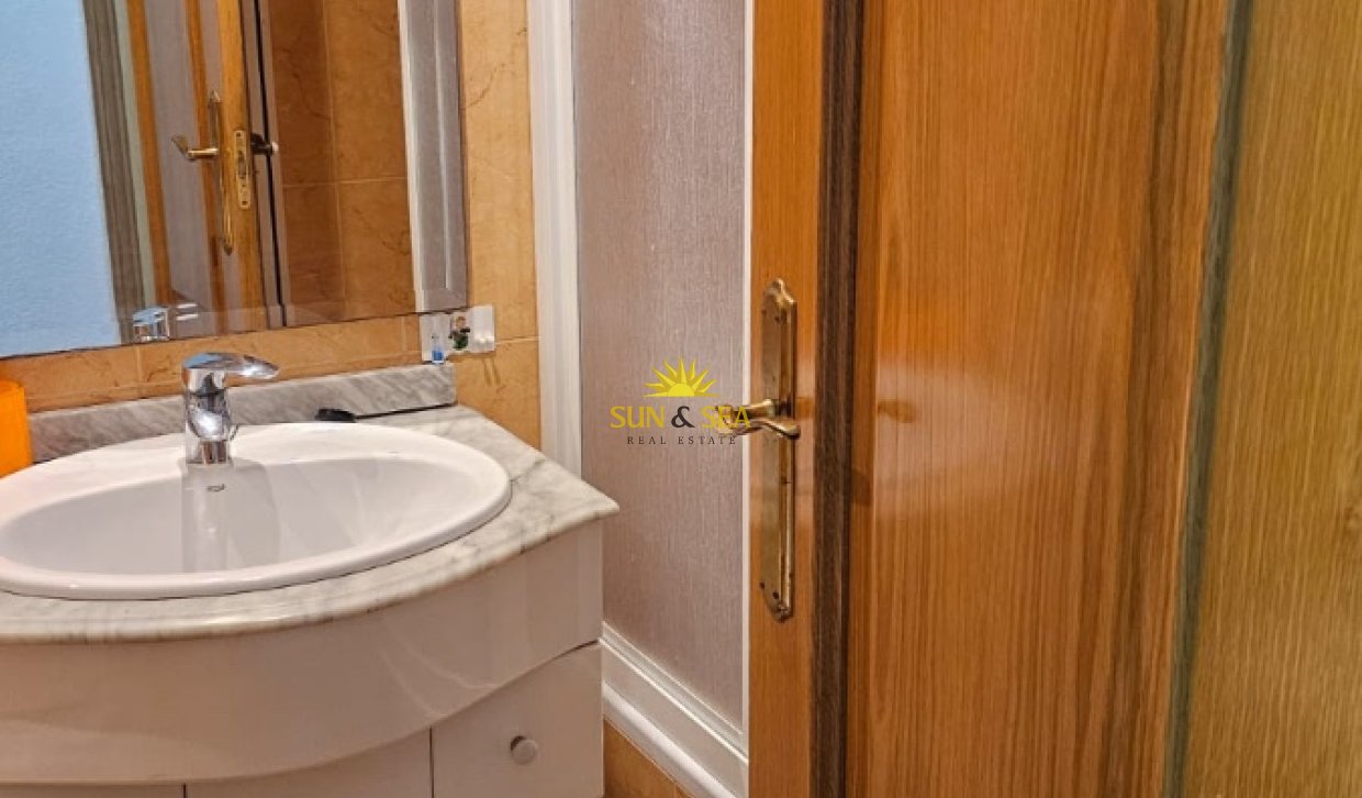Long Term Rental - Apartment - Alicante - Campoamor