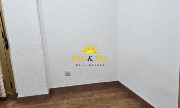 Long Term Rental - Apartment - Alicante - Campoamor