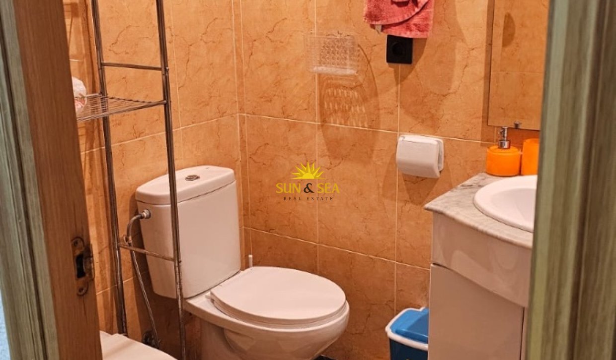 Long Term Rental - Apartment - Alicante - Campoamor