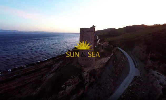 Resale - Plot - Tarifa