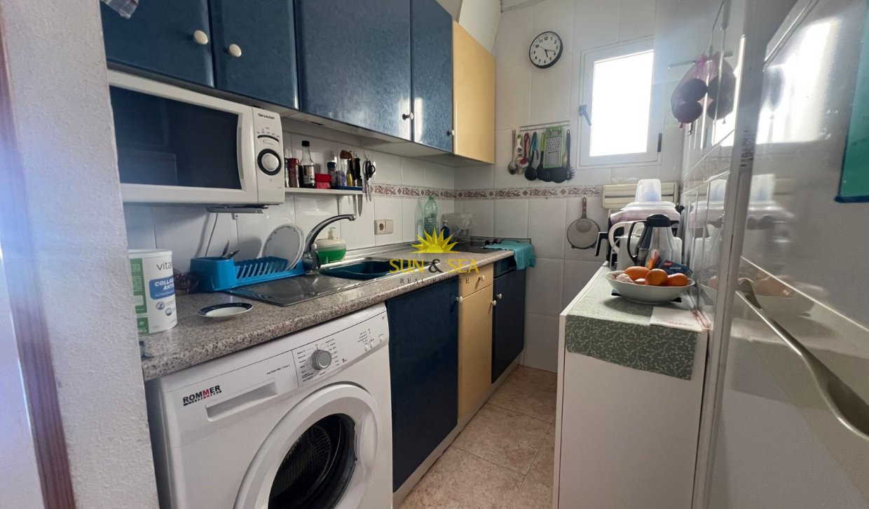 Resale - Apartment - Torrevieja - El molino