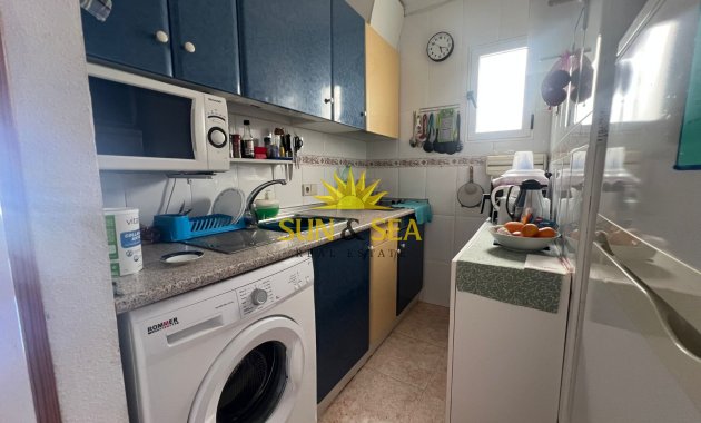 Resale - Apartment - Torrevieja - El molino