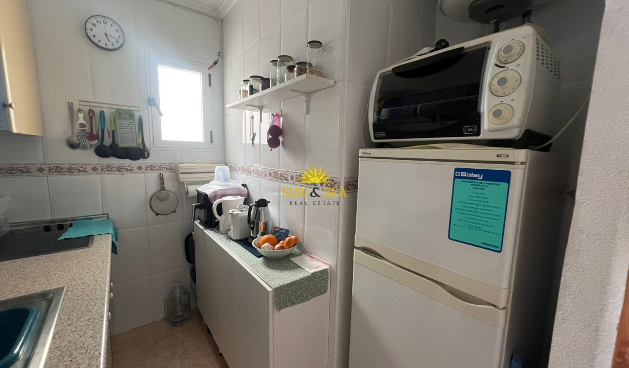 Resale - Apartment - Torrevieja - El molino