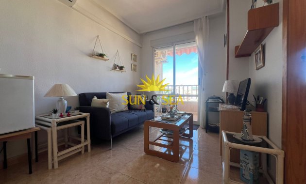 Resale - Apartment - Torrevieja - El molino