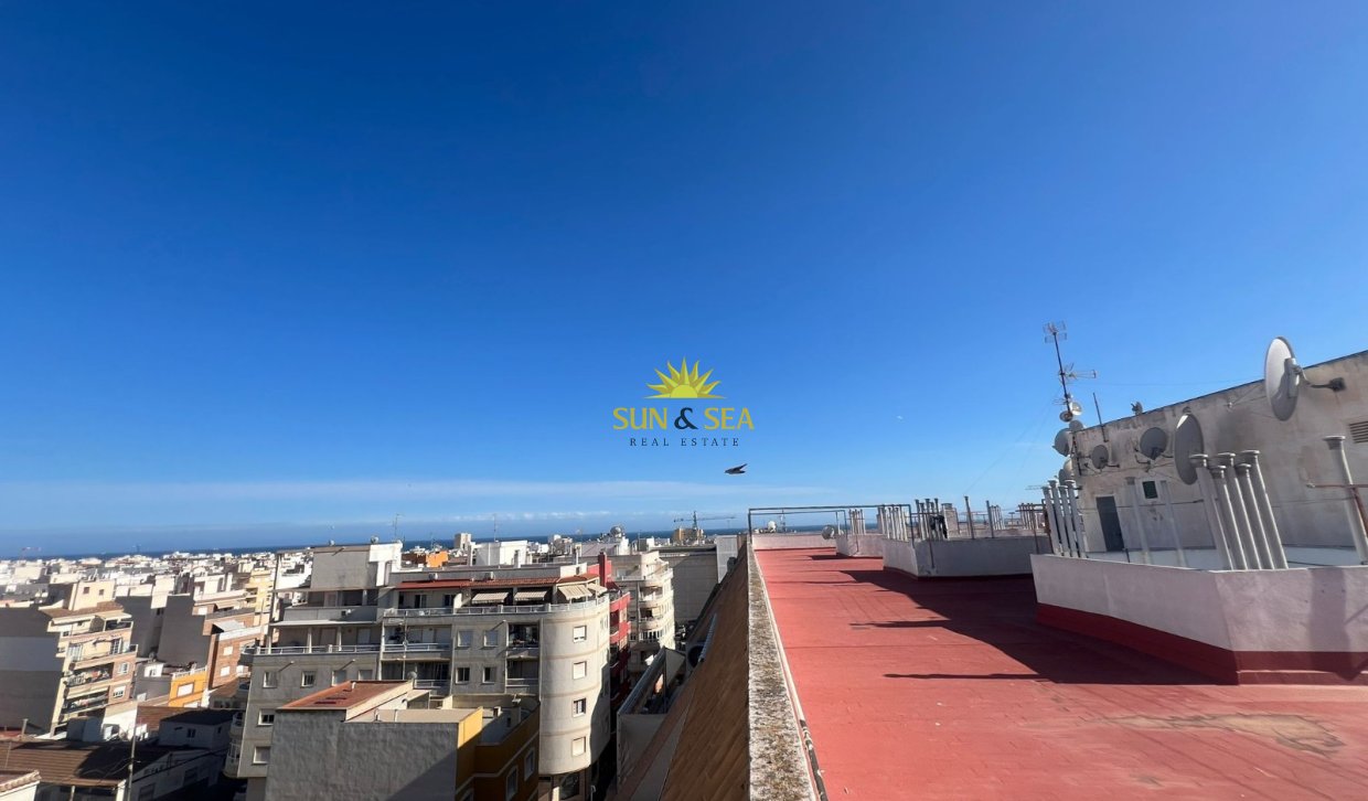 Resale - Apartment - Torrevieja - El molino