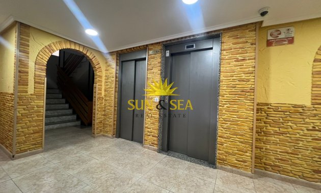 Resale - Apartment - Torrevieja - El molino