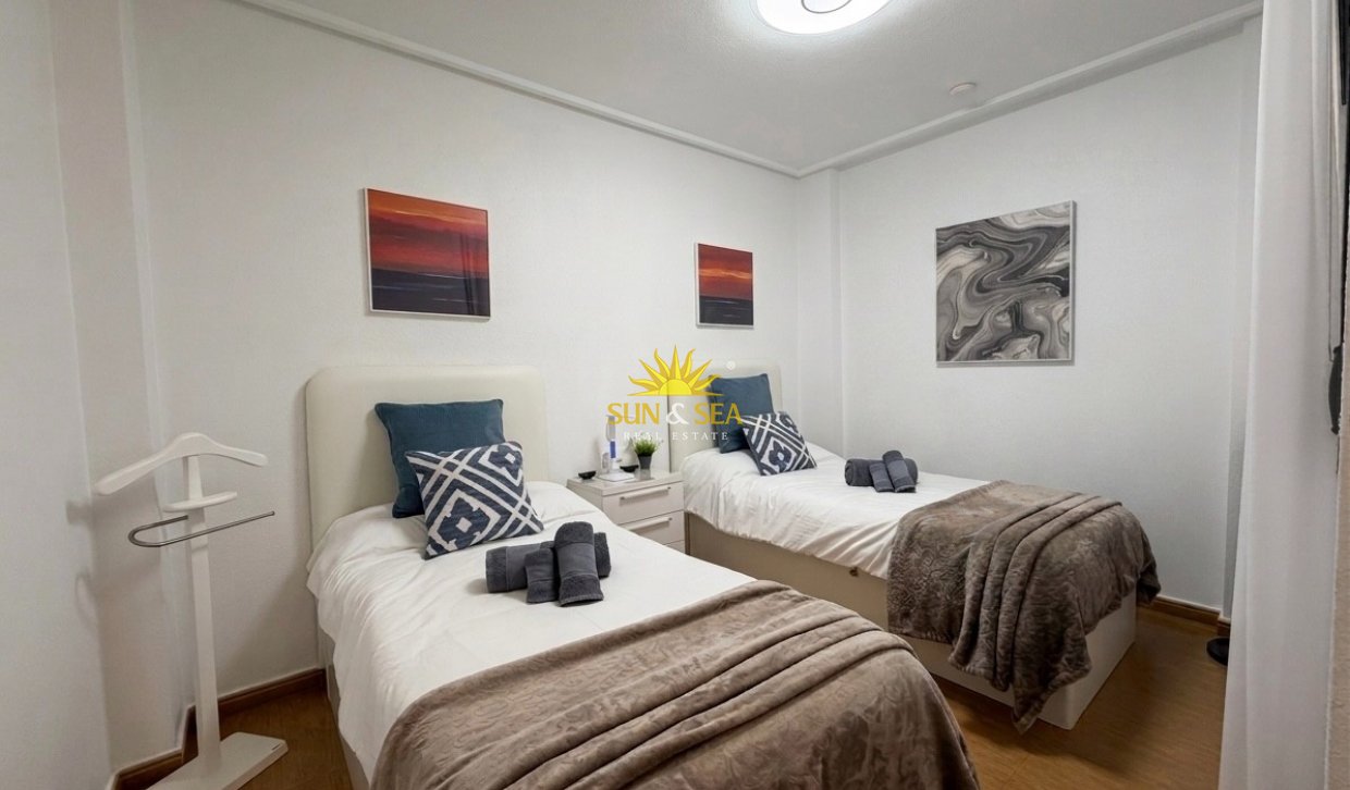 Langfristige Vermietung - Wohnung - Torrevieja - Playa del Cura