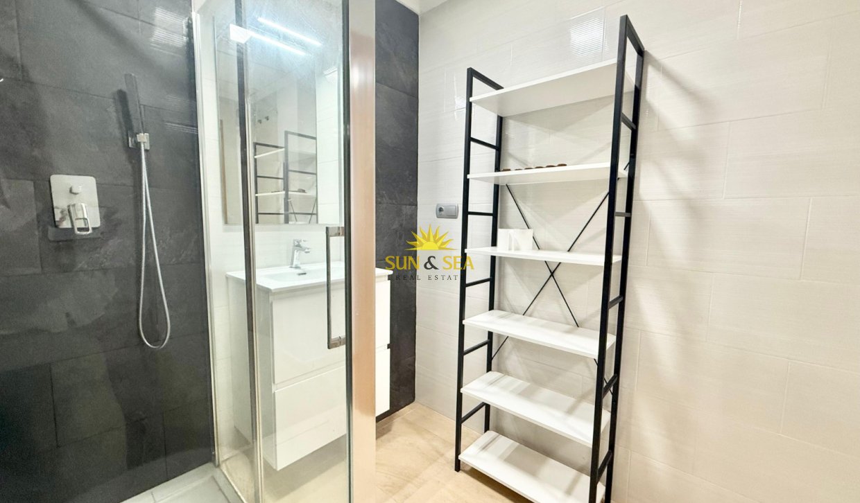 Alquiler a largo plazo - Apartamento - Ciudad quesada - Rojales