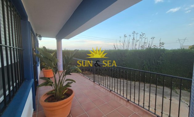 Resale - Villa - Orihuela