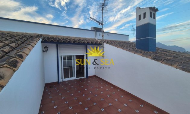 Resale - Villa - Orihuela