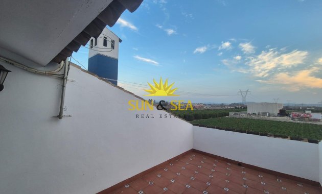 Resale - Villa - Orihuela